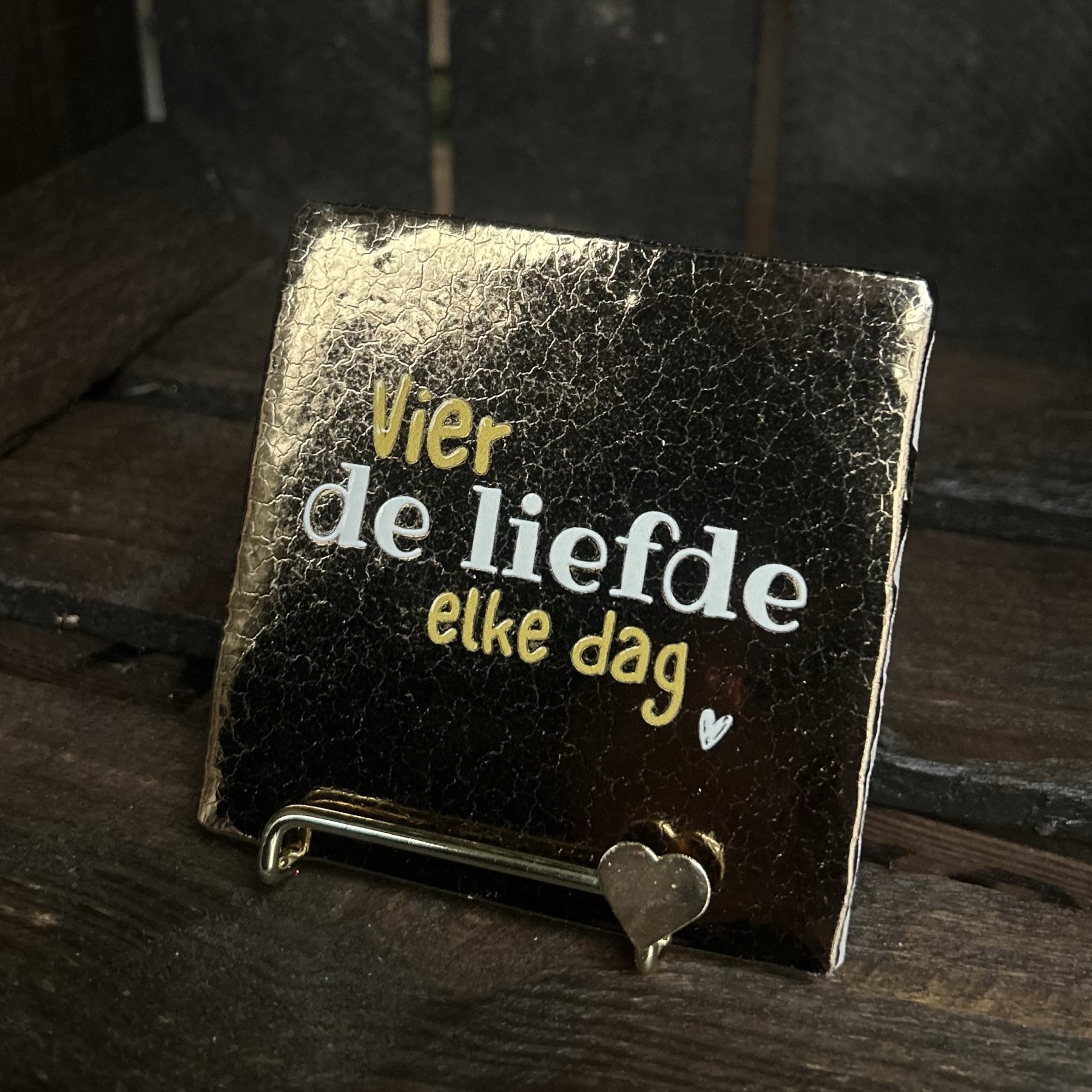 Tegeltje Vier de liefde elke dag - Afbeelding 3