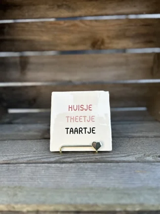 Tegeltje Huisje, Theetje, Taartje