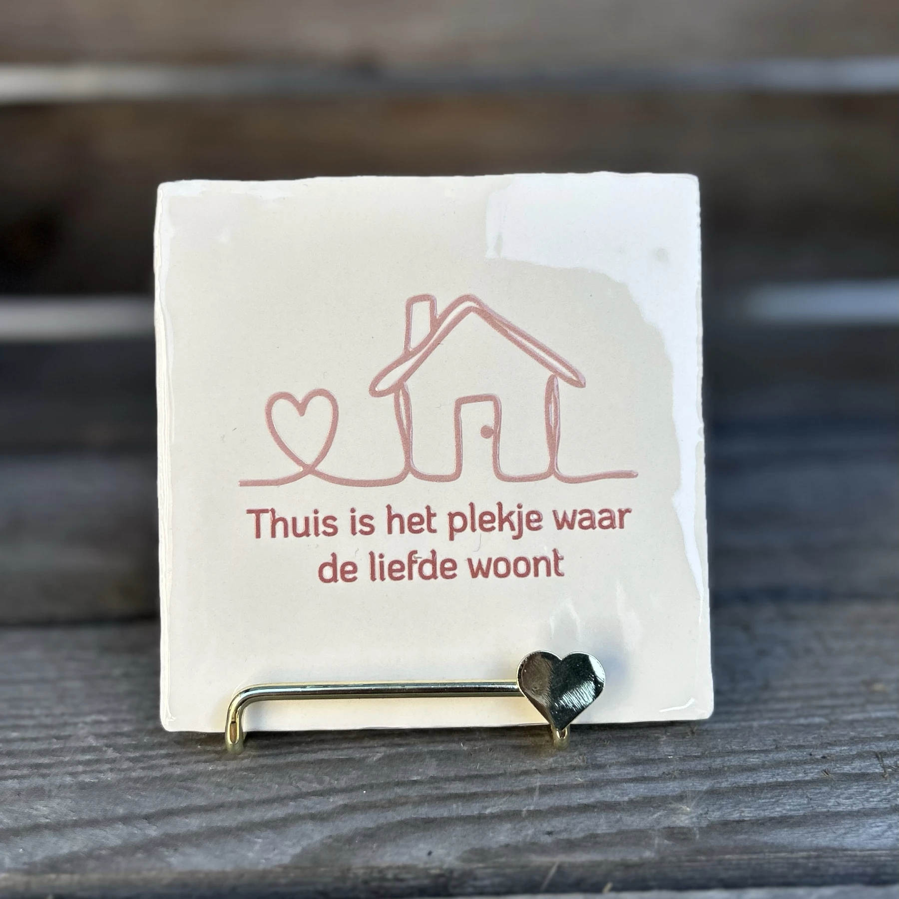 Tegeltje thuis is het plekje waar de liefde woont