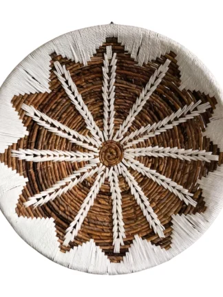 Handgemaakte Wanddecoratie wit uit Bali – Ø 50cm