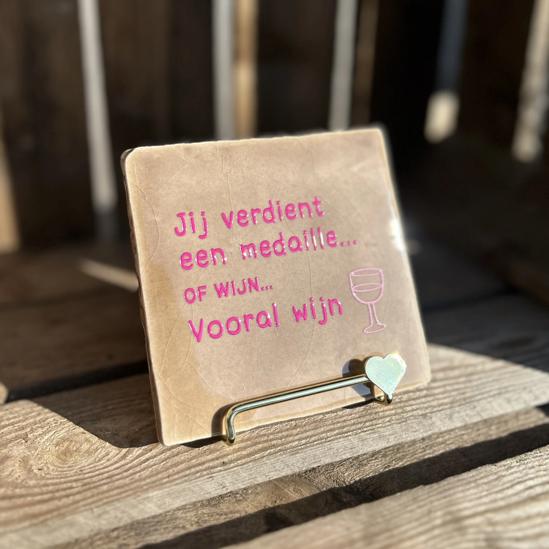 Tegeltje jij verdient een medaille… of wijn… vooral wijn! - Afbeelding 2