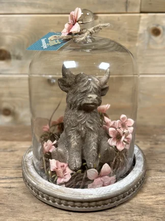 Stolp compleet met schotse hooglander ‘roze’