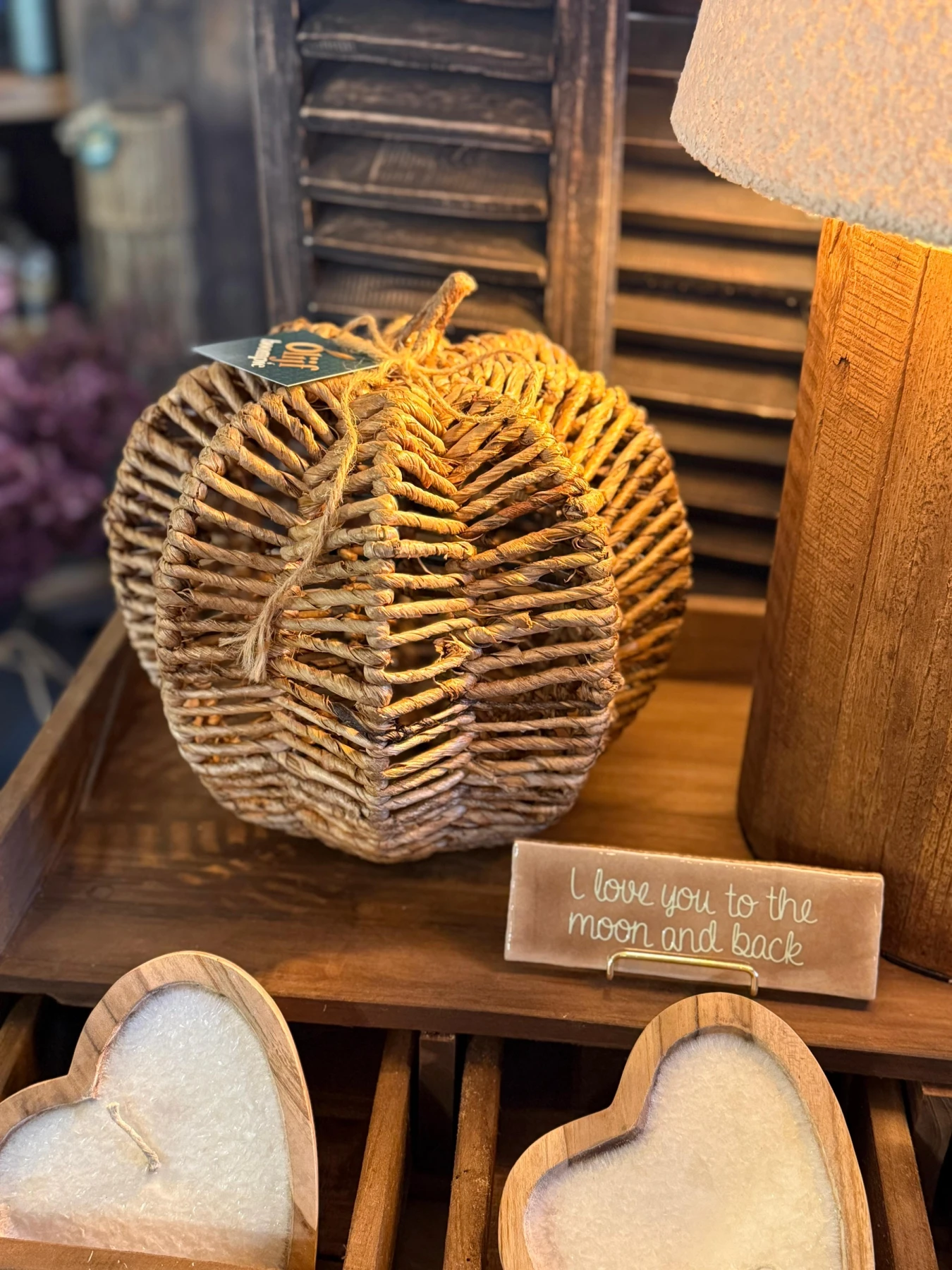 Handgemaakte Bali Pompoen 25cm - Afbeelding 3