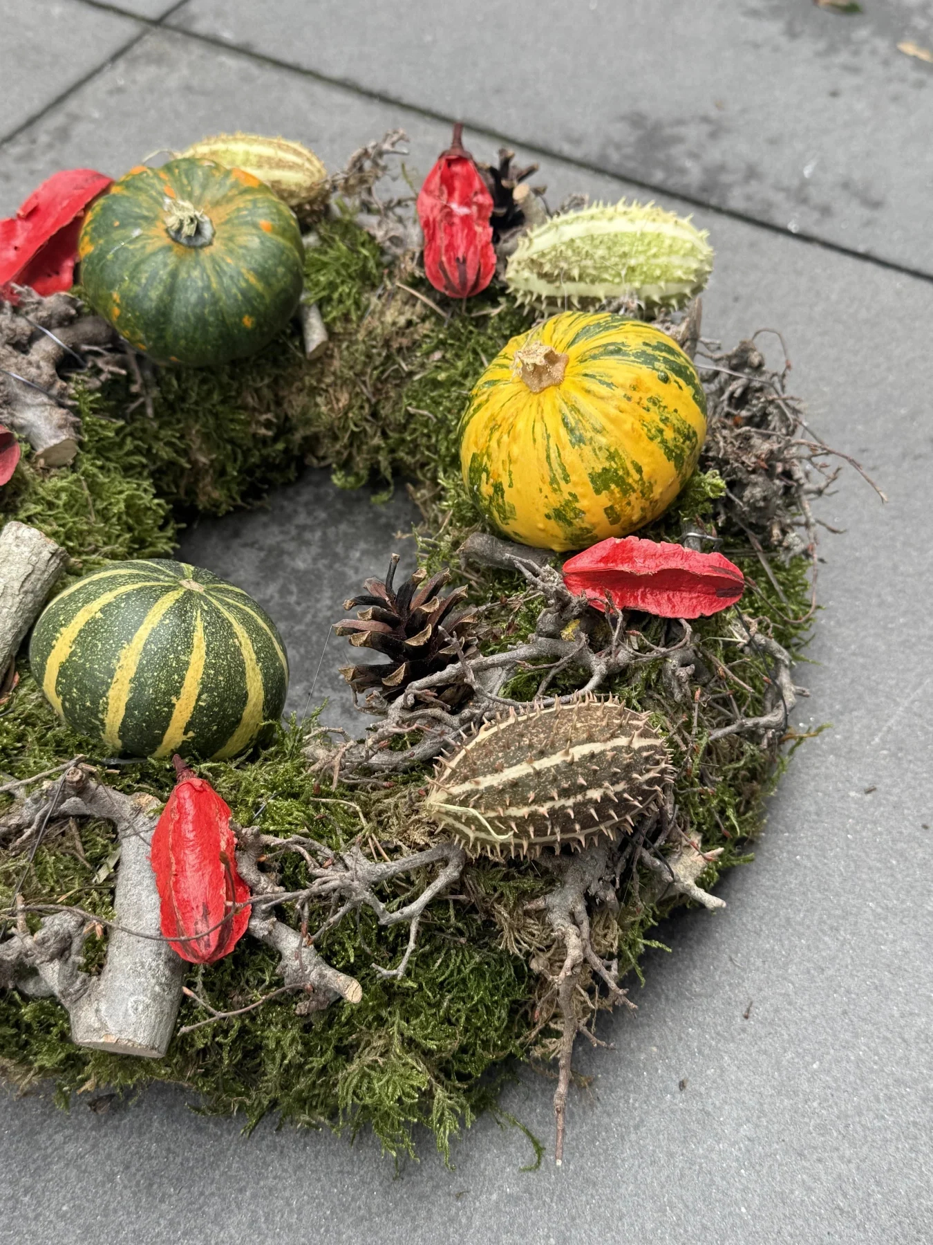 Stoere krans met pompoenen 35cm - Afbeelding 2