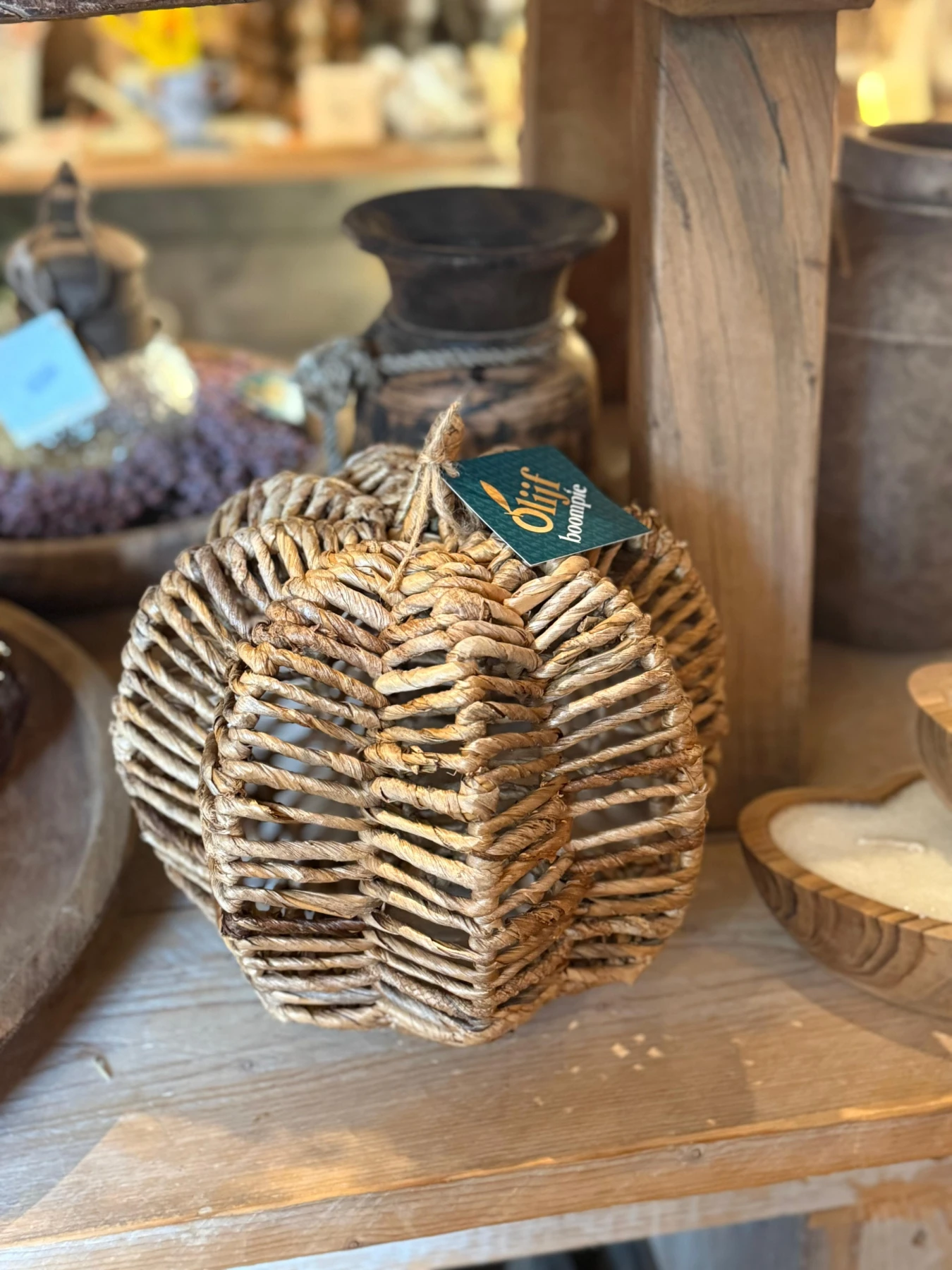 Handgemaakte Bali Pompoen 25cm - Afbeelding 4